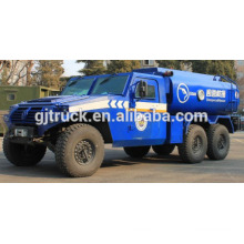 Tous conduire le camion militaire de réservoir de carburant / camion militaire de réservoir d&#39;huile